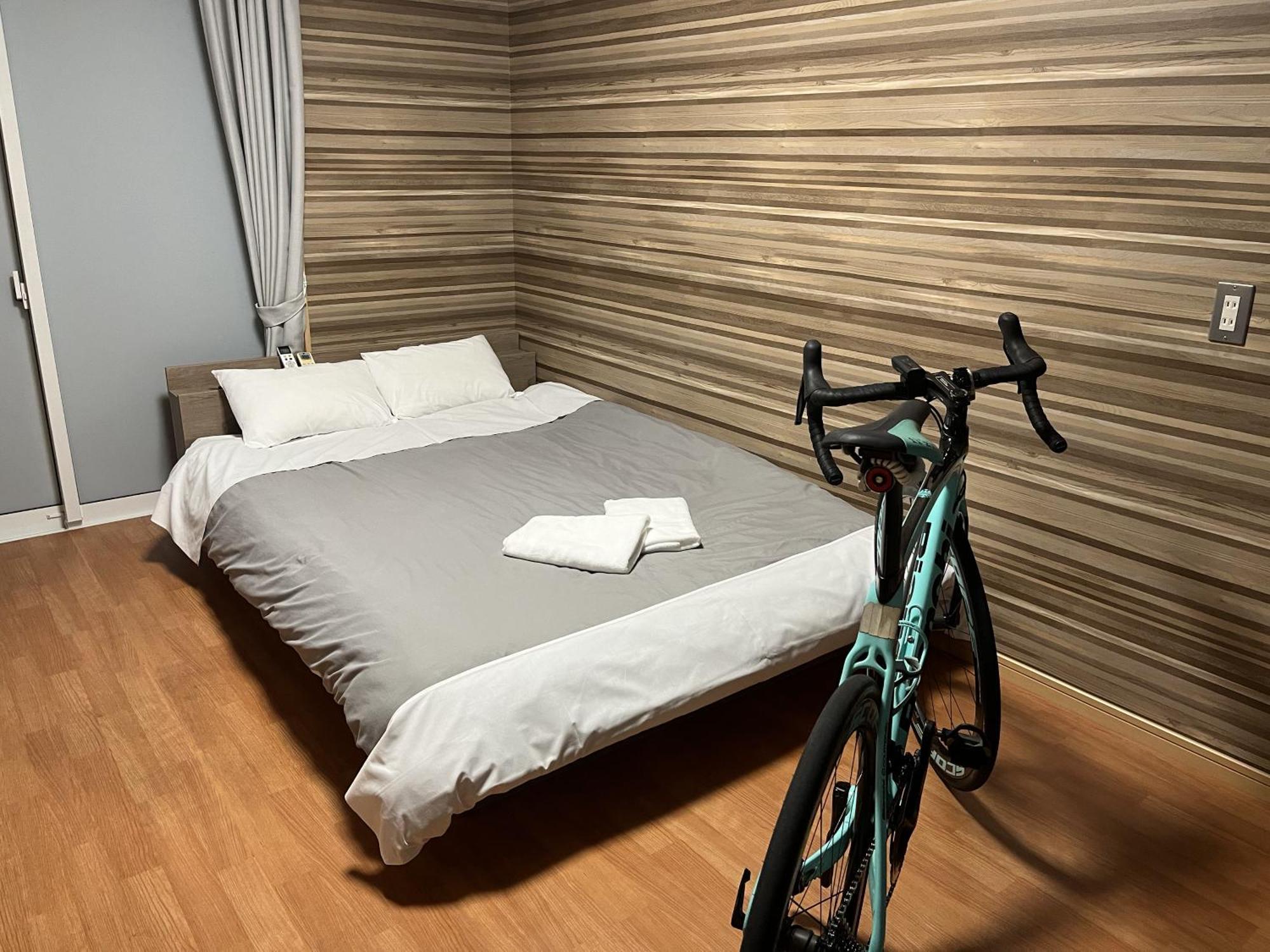 Cycle Guest House Shiokaze Setoda Bagian luar foto